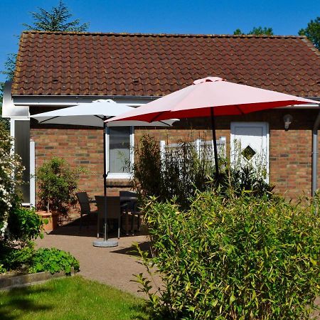 Ferienhaus Pension Sonnenblume Elmenhorst/Lichtenhagen ภายนอก รูปภาพ